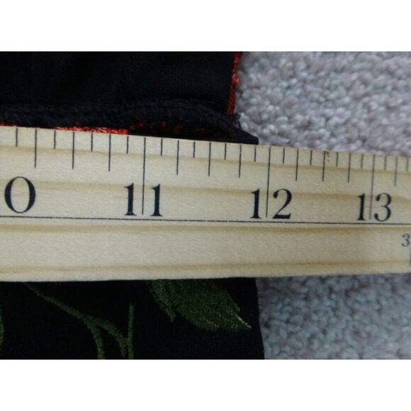 Emerald Sundae Embroidered Rose Floral Dress - Picture 11 of 13